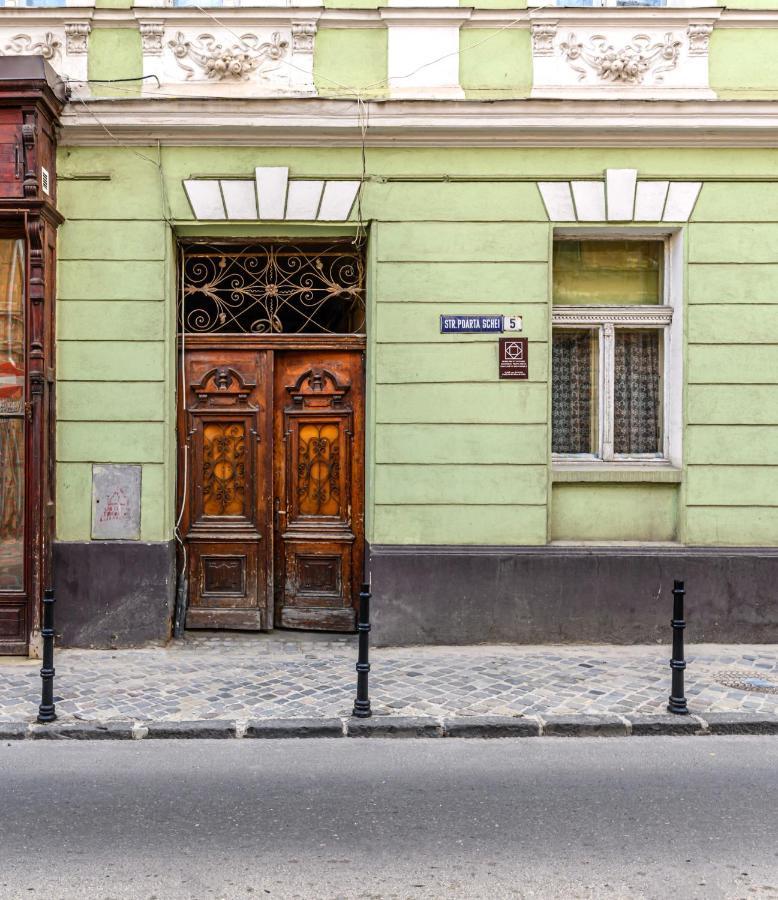 Schei Gate Apartment Braşov Buitenkant foto